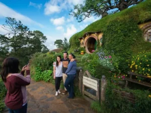 Hobbiton Movie Set