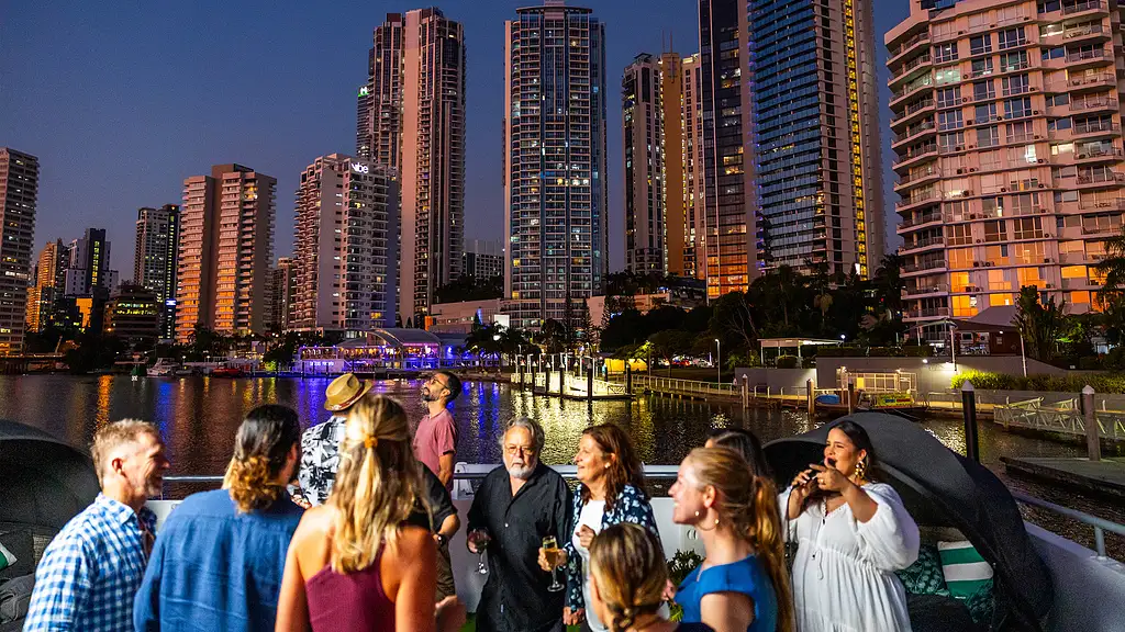 7pm Buffet Dinner Cruise | Inside Seating