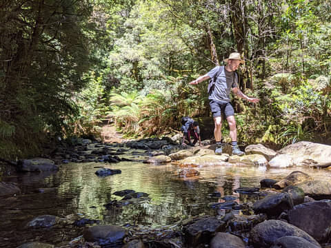 multi-day tours hobart to hobart