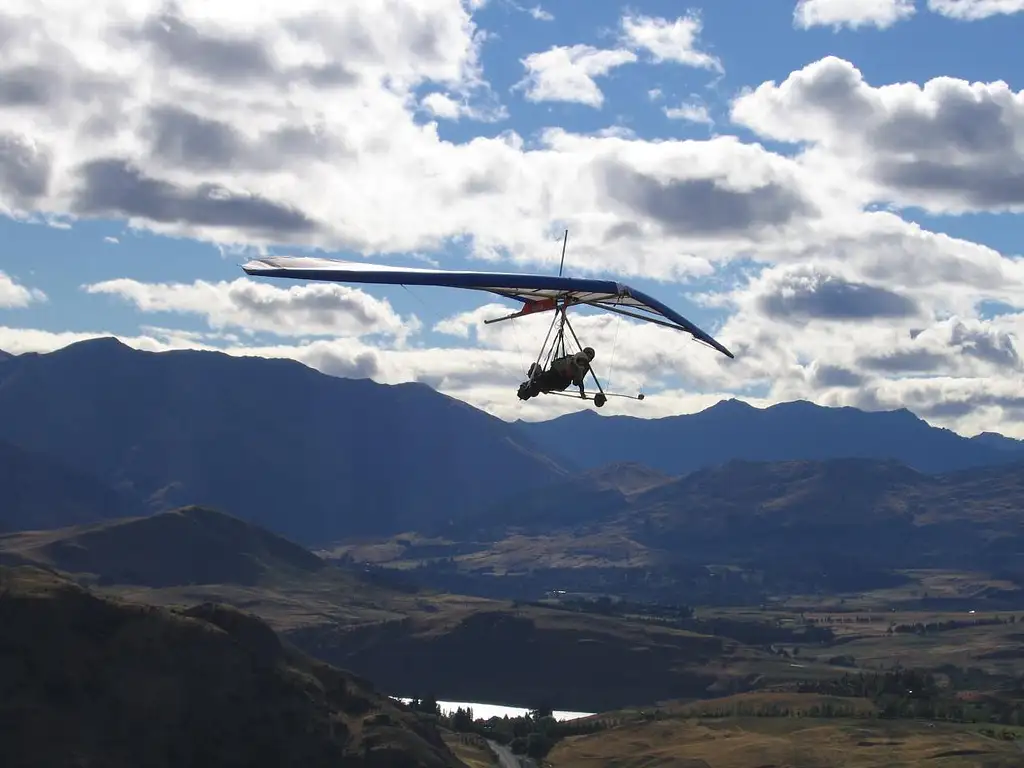 Queenstown Summer Hang Gliding