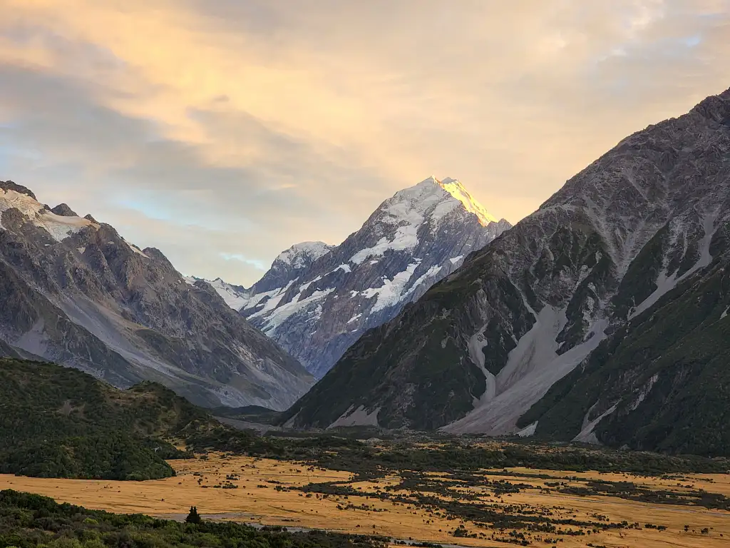 Christchurch to Mt Cook Day Tour - One way