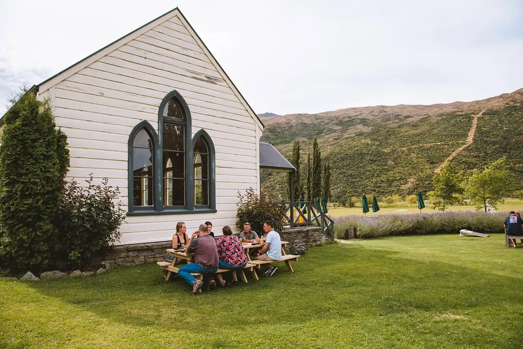 Queenstown Helicopter Wine Sampler