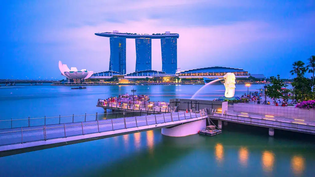 Luxurious Sunset Cruise In Singapore On Catamaran