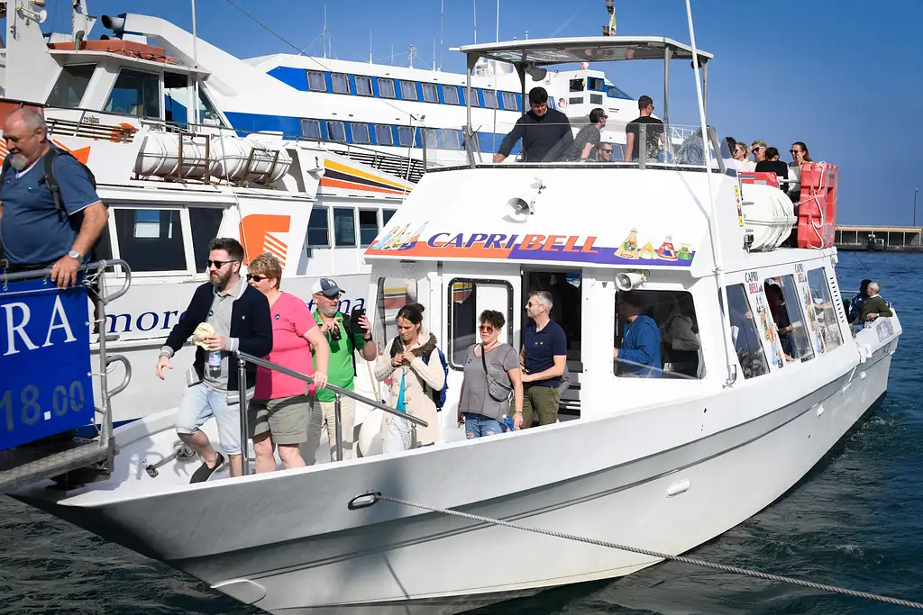Capri Coast to Coast: Discover the Island from the Sea
