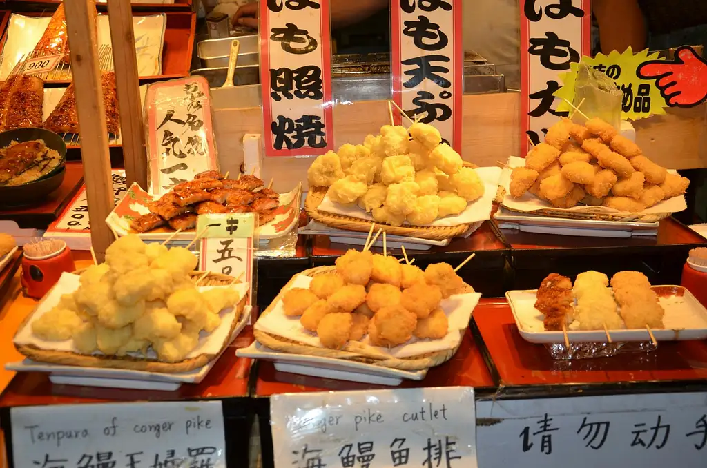 Food Tour In Kyoto Nishiki Market | Guided Tour