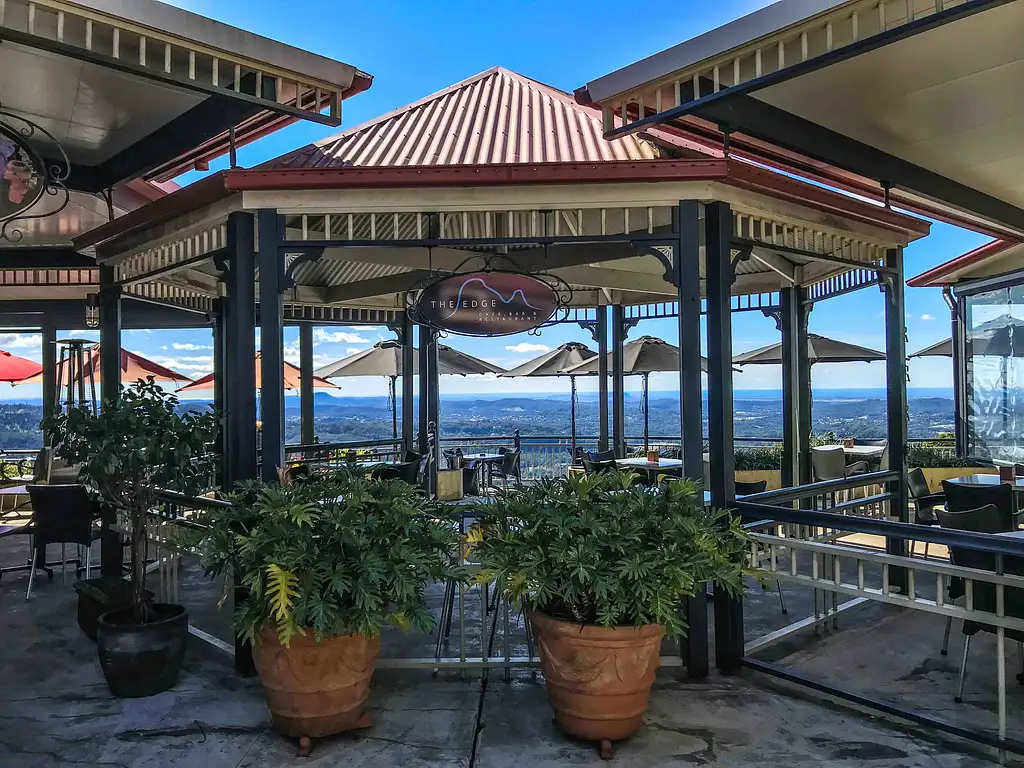 Maleny and Montville Tour with Artisan Village and Wine Tasting (Premium Private Tour)
