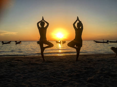 beach-side-yoga-shot-min.JPG