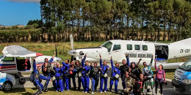 Auckland Skydive deal - 13,000ft Tandem Skydive