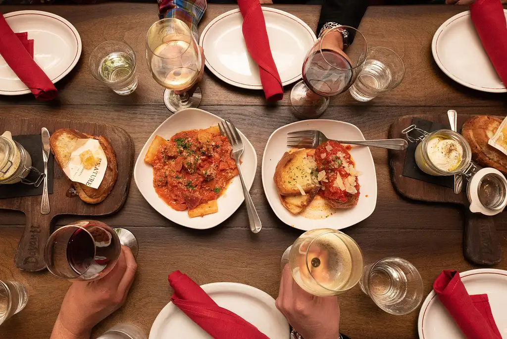 Pizza, Pasta & Piazzas: Little Italy Food Tour - San Diego