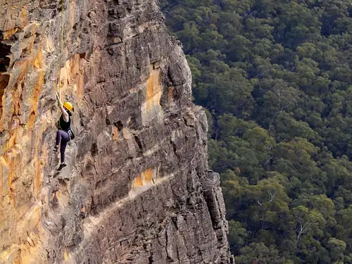 Full-Day Rock Climbing Adventure in the Blue Mountains