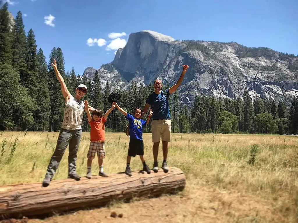 Friday | Sierra Sunset BBQ & Stargazing