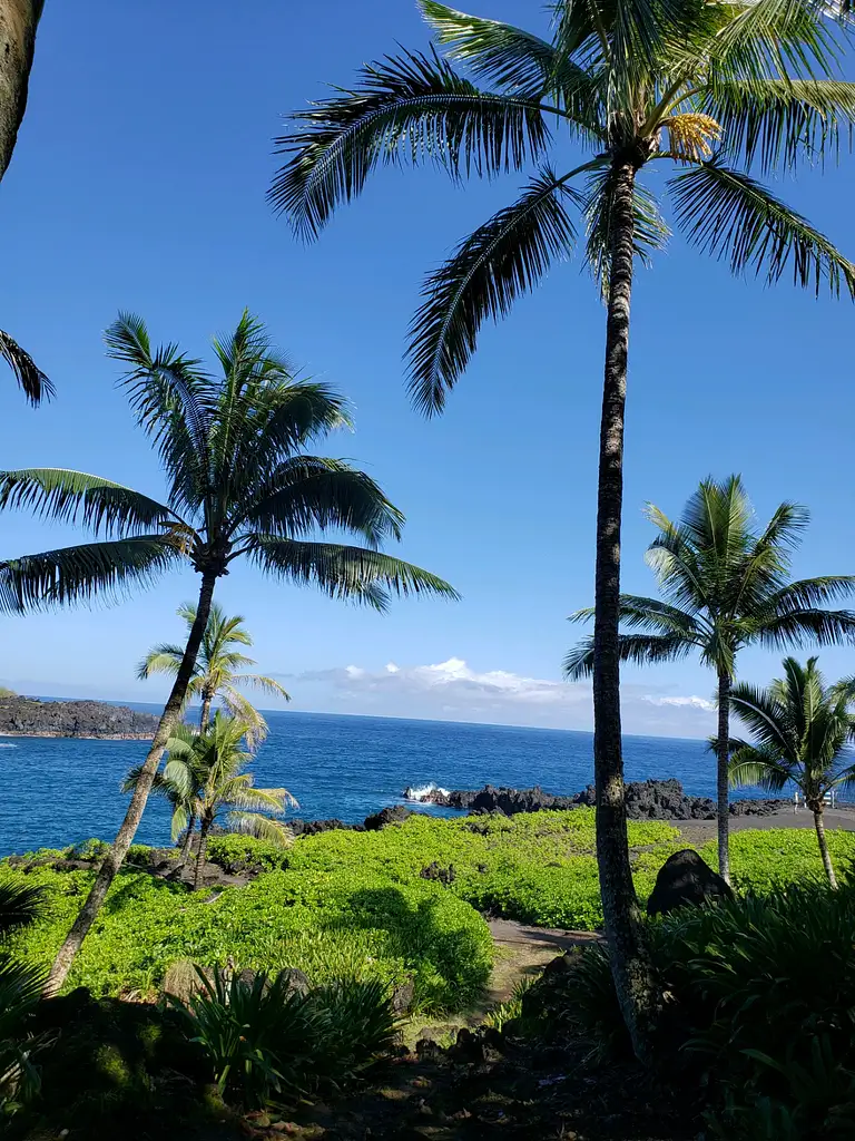 Lahaina & West Maui Mountains Private Jeep Tour (min 2 people)