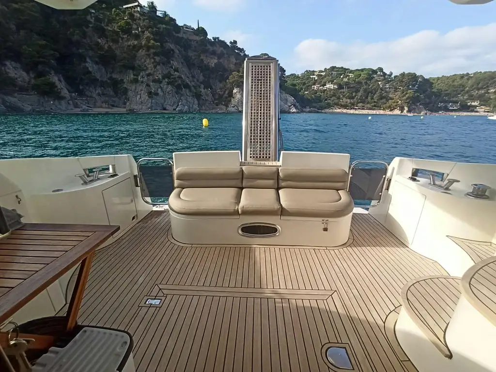 Private Luxury Motor Yacht Experience | From Barcelona