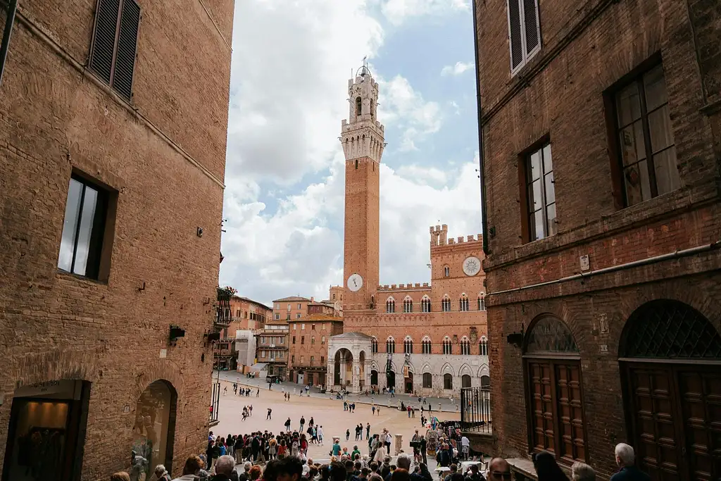 Tuscany Day Trip With Chianti, Siena And San Gimignano