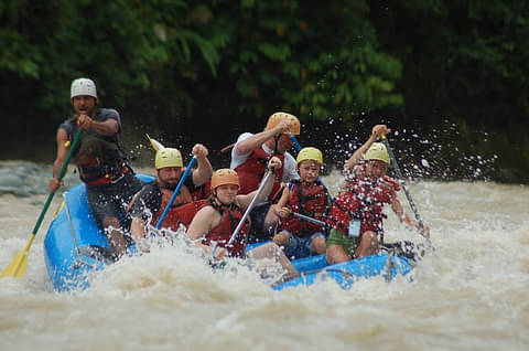 white-water-rafting-costa-rica