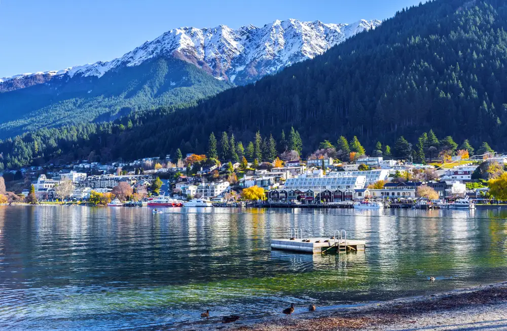 Queenstown to Christchurch Via Mt Cook Day Tour