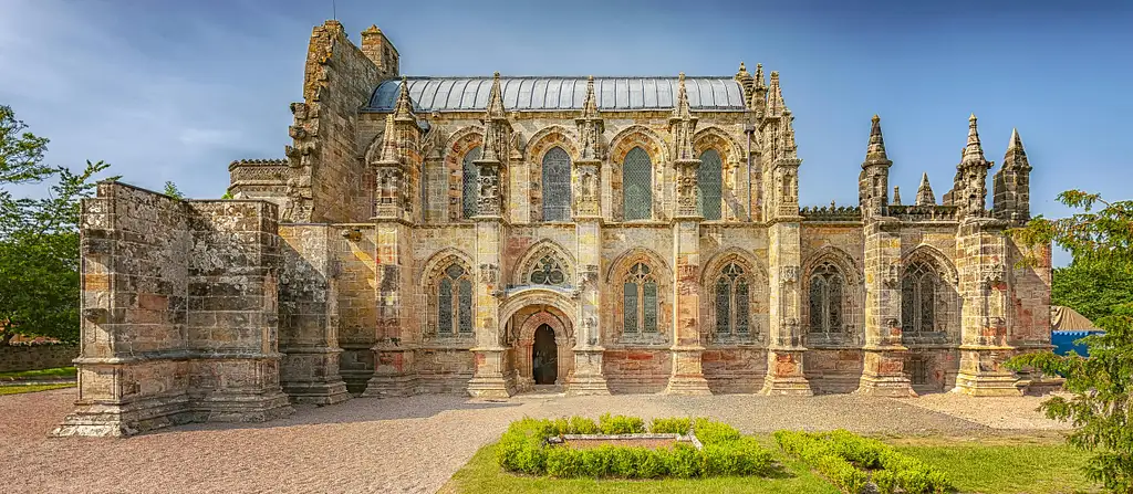 From Edinburgh to Rosslyn Chapel, Glenkinchie Distillery and More