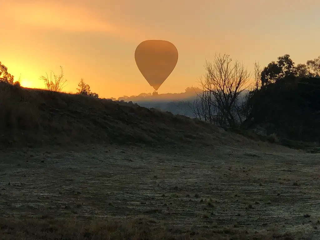 Avon Valley Hot Air Balloon Flight | With Breakfast (option with transport)