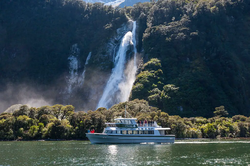 Milford Track Guided Walk & Boat Cruise | From Te Anau