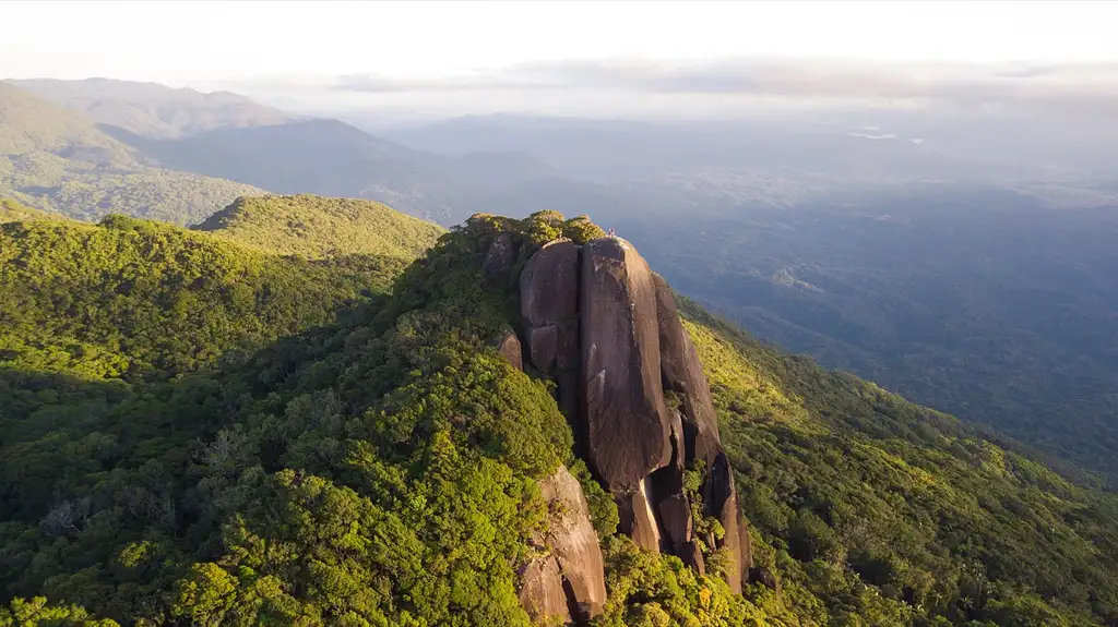 Devil’s Thumb Hike – Manjal Jimalji Trail