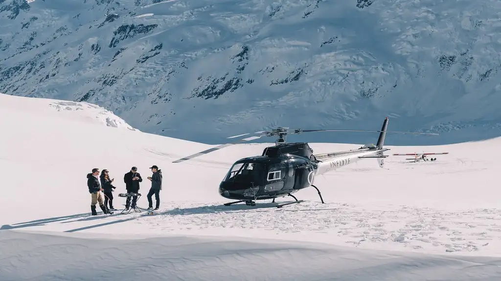 Christchurch to Queenstown Day Tour | Via Mt Cook & Tekapo | Small-Group Tour