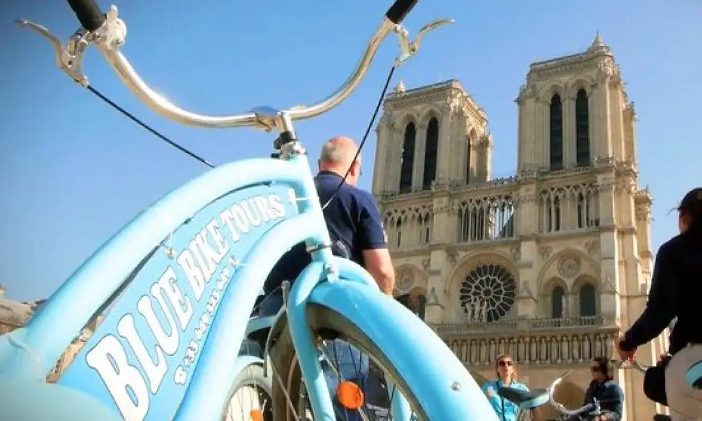 Best Of Paris Guided Bike Tour