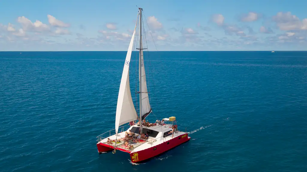 Whitsundays Day Sail Tour Onboard Tongarra