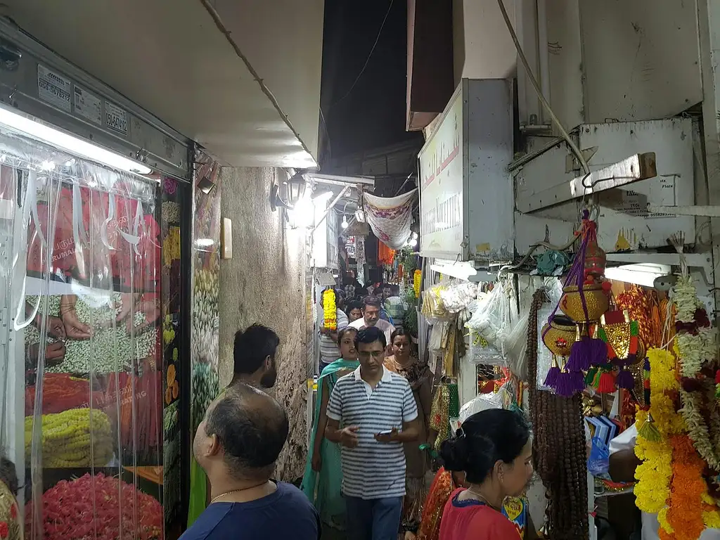 Dubai Street Food Evening Tour