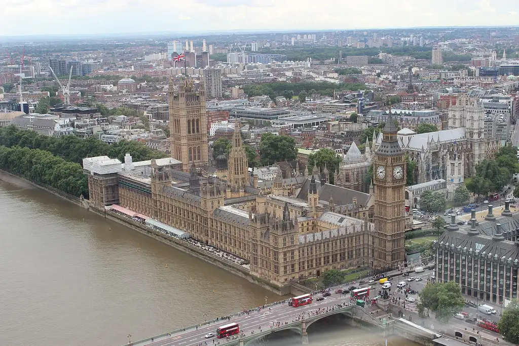 Ticket and Audio Guided Tour to the Houses of Parliament