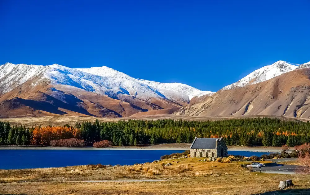 Queenstown to Christchurch Via Mt Cook Day Tour