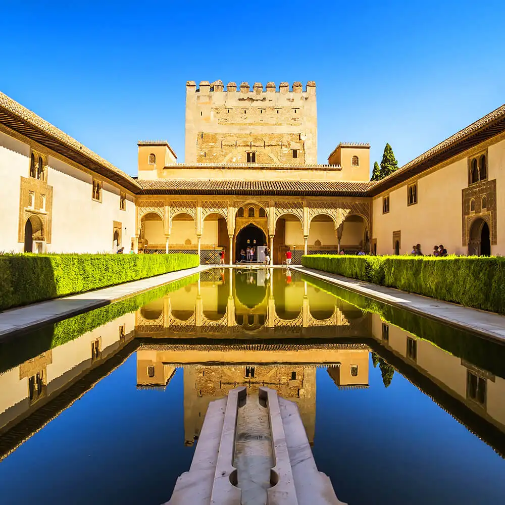 General Alhambra and Granada city