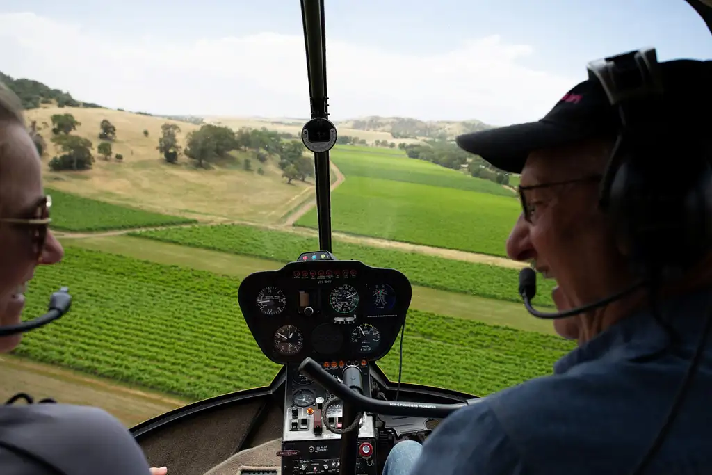 Southern Barossa & Reservoirs - 15 Minute Scenic Flight
