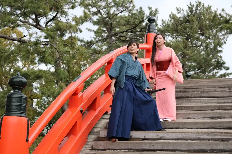 Osaka Half-Day Samurai Bus Tour