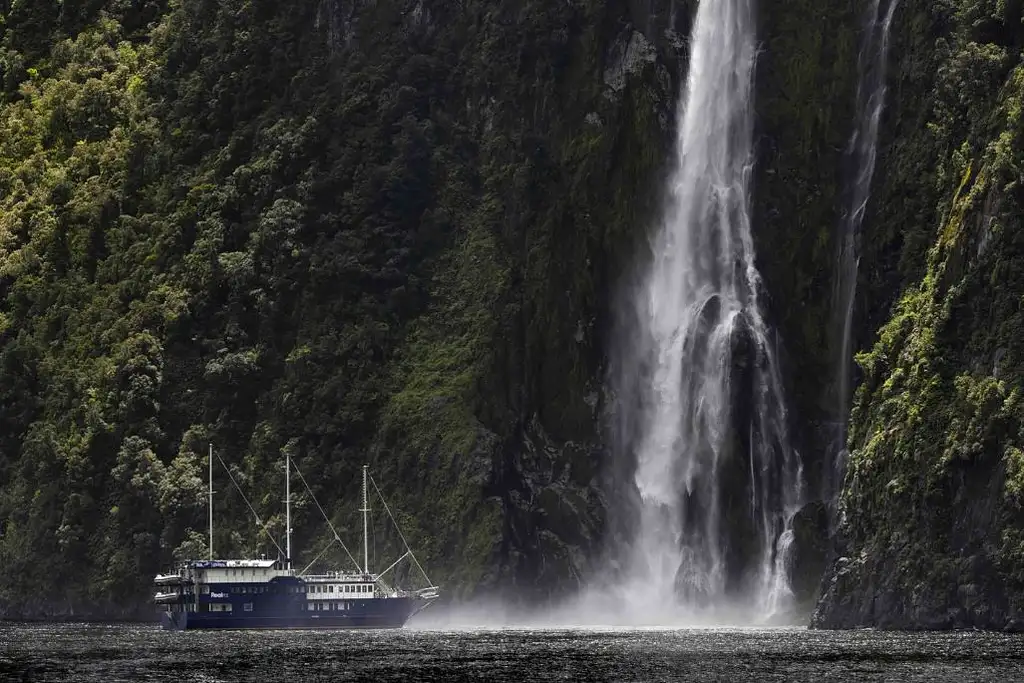 Milford Sound Overnight Cruise and Coach | From Queenstown or Te Anau