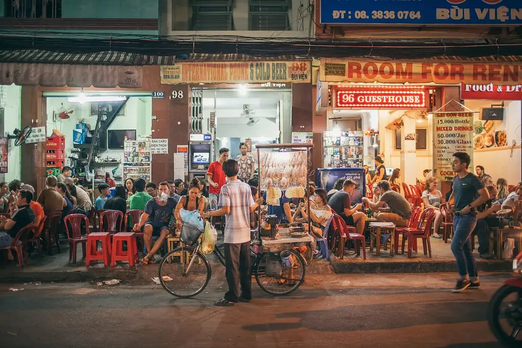 Intrepid 10 Day Vietnam Tour - Southbound