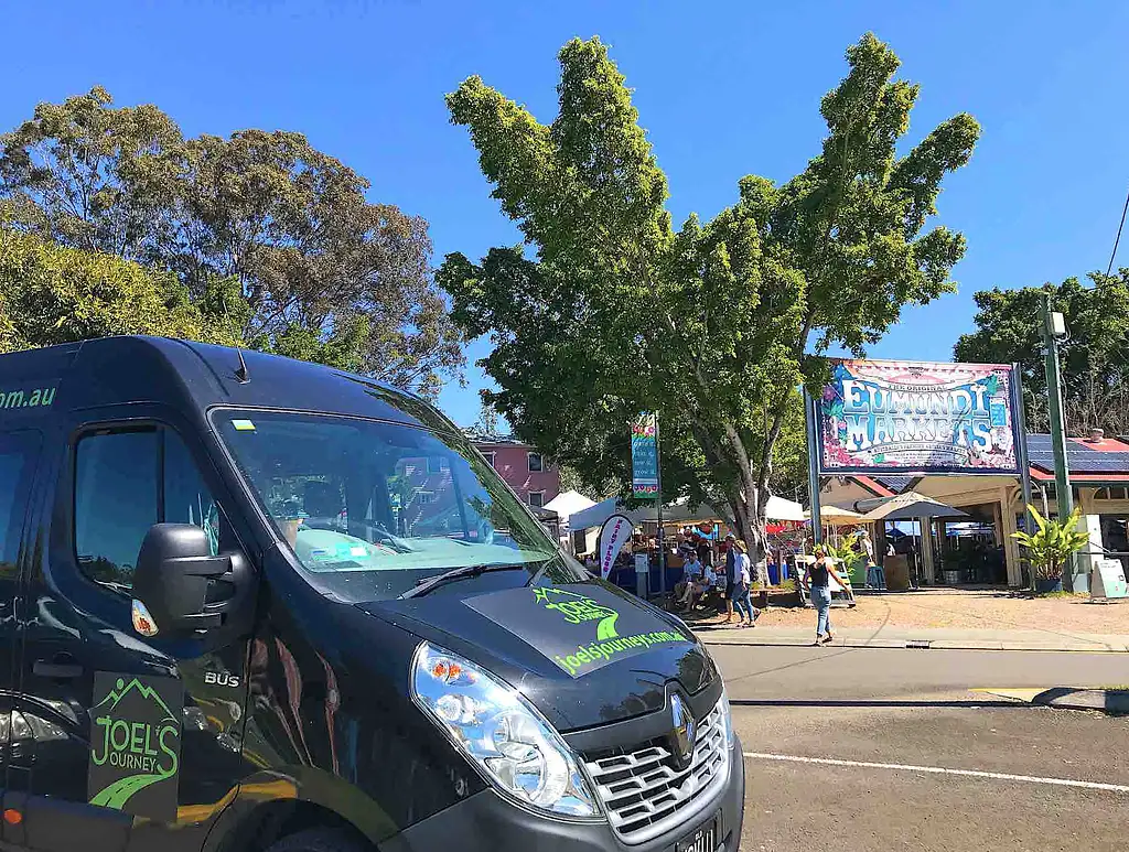 Eumundi Markets Tour Deluxe with VIP Access and Gourmet Lunch (Premium Private Tour)