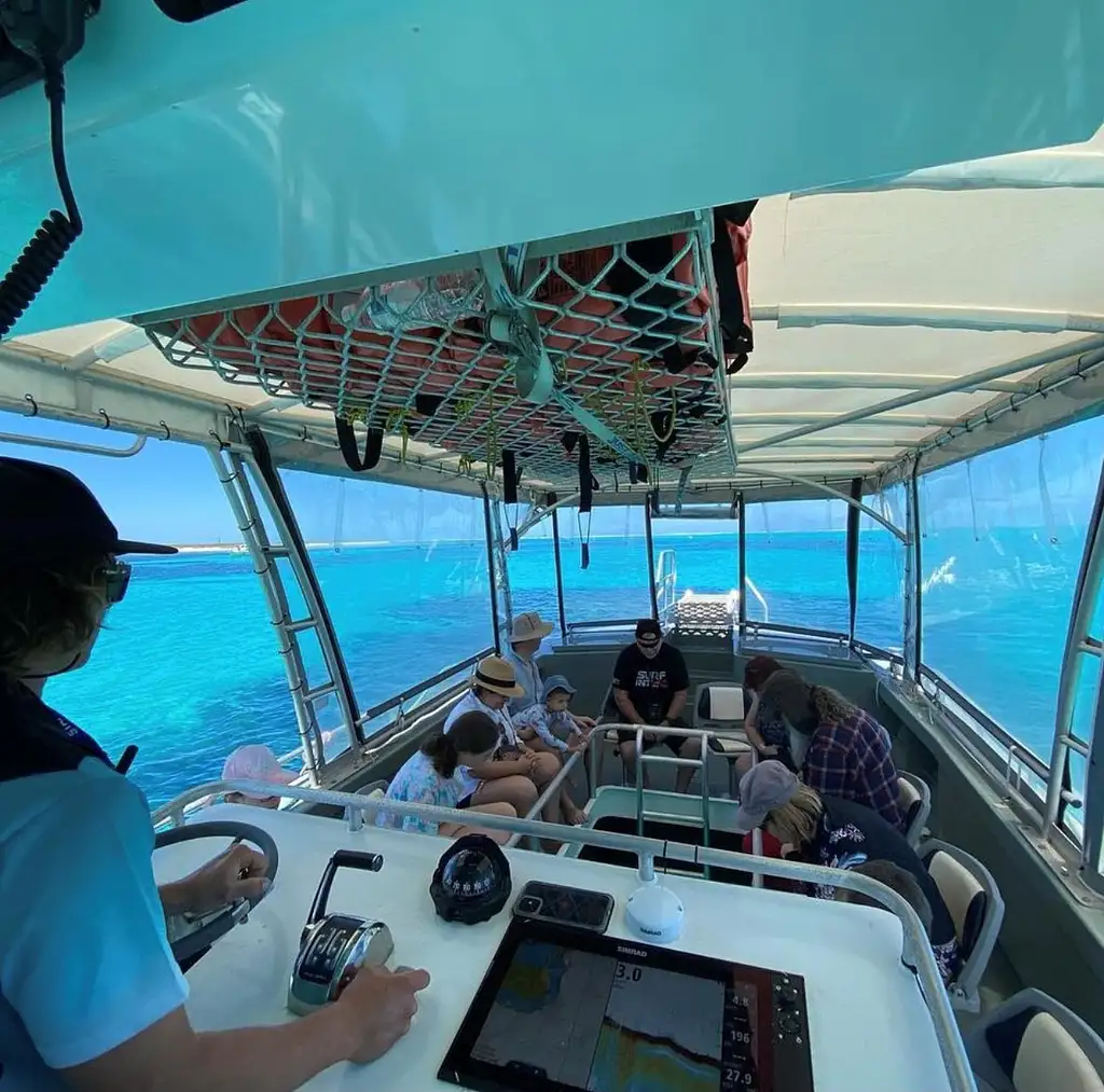 Abrolhos Islands Fast Ferry All-Day Adventure Tour
