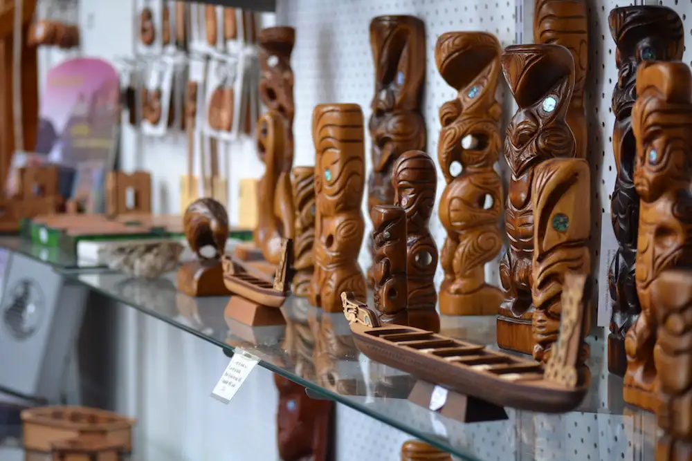 Whakarewarewa Village Guided Tour