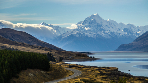 Mt Cook Small Group Adventure Day Tour from Queenstown