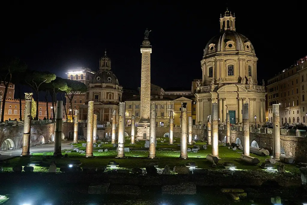 Wonders Of Rome At Night Walking Tour