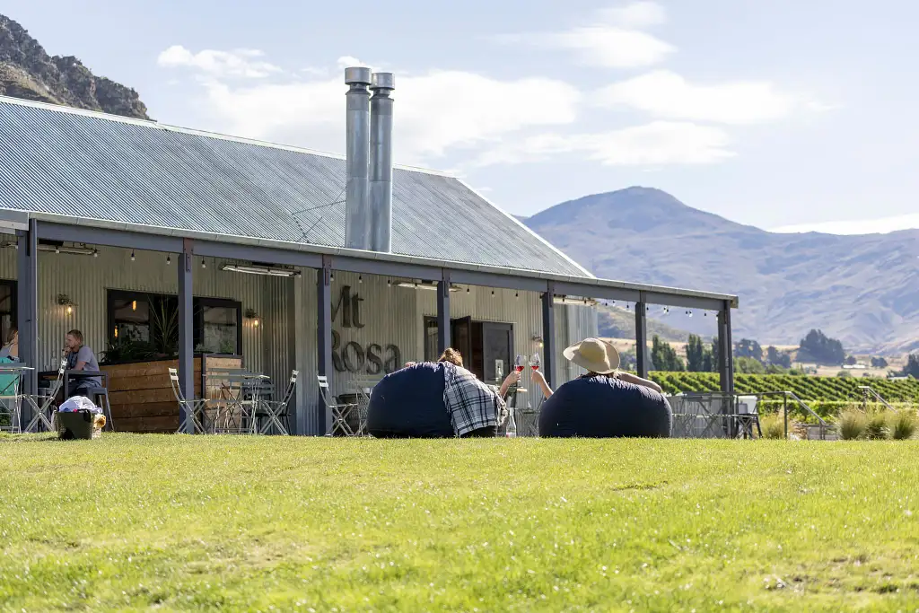 Queenstown Helicopter Wine Sampler
