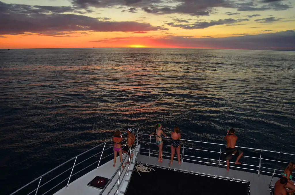 One Day Catamaran Tour in Manuel Antonio