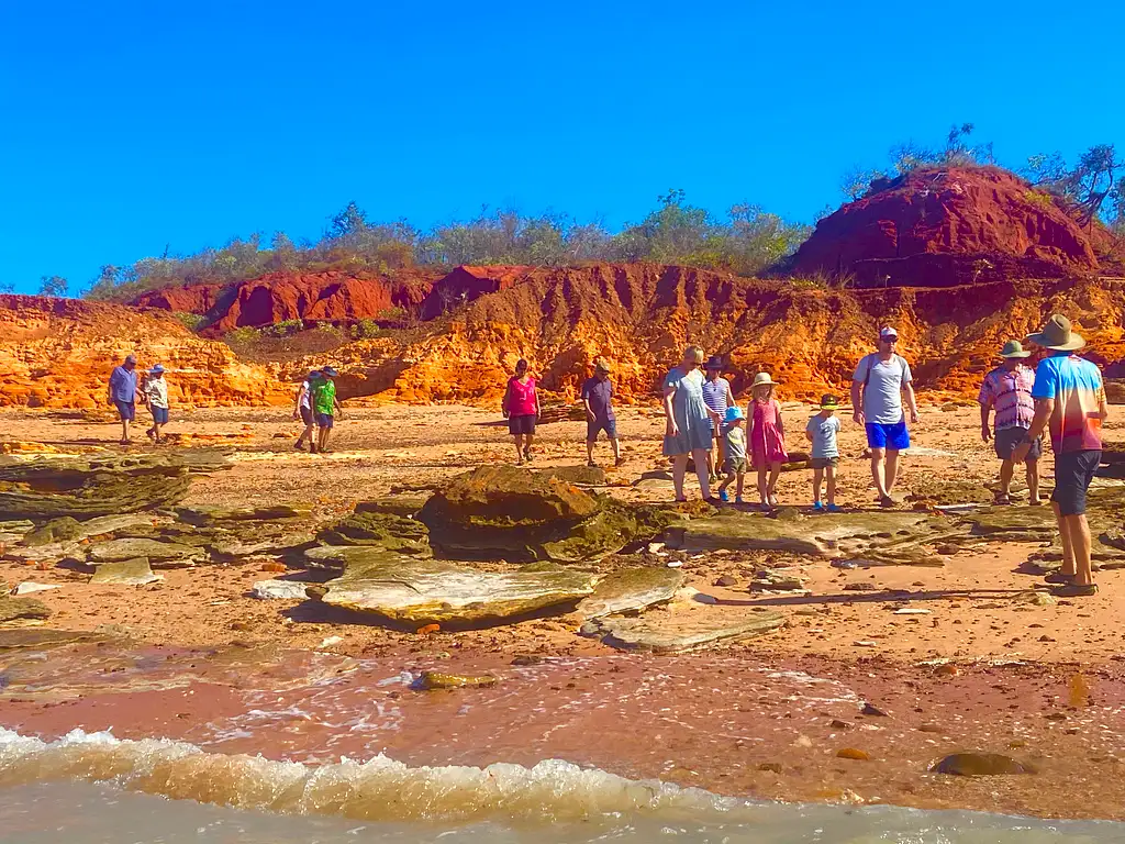 Scenic and Prehistoric Cruise
