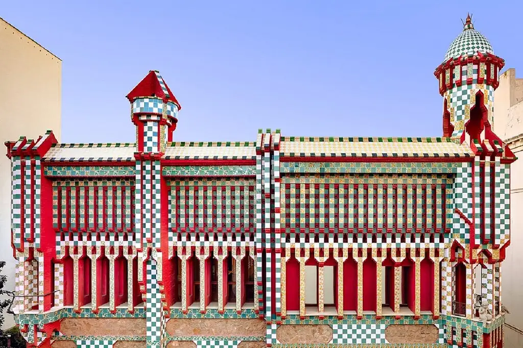 Gaudí Casa Vicens Tickets | Skip-the-line