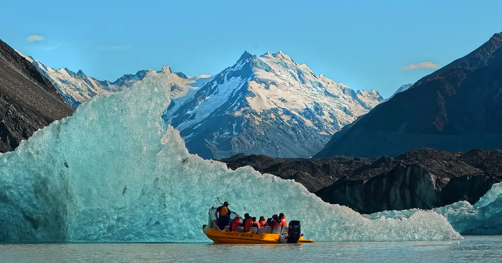 Mt Cook Scenic Tour with Glacier Explorers
