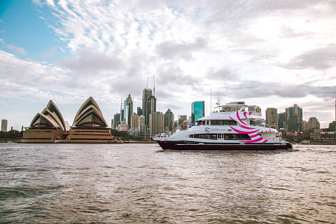 sydney harbour lunch cruise by catamaran