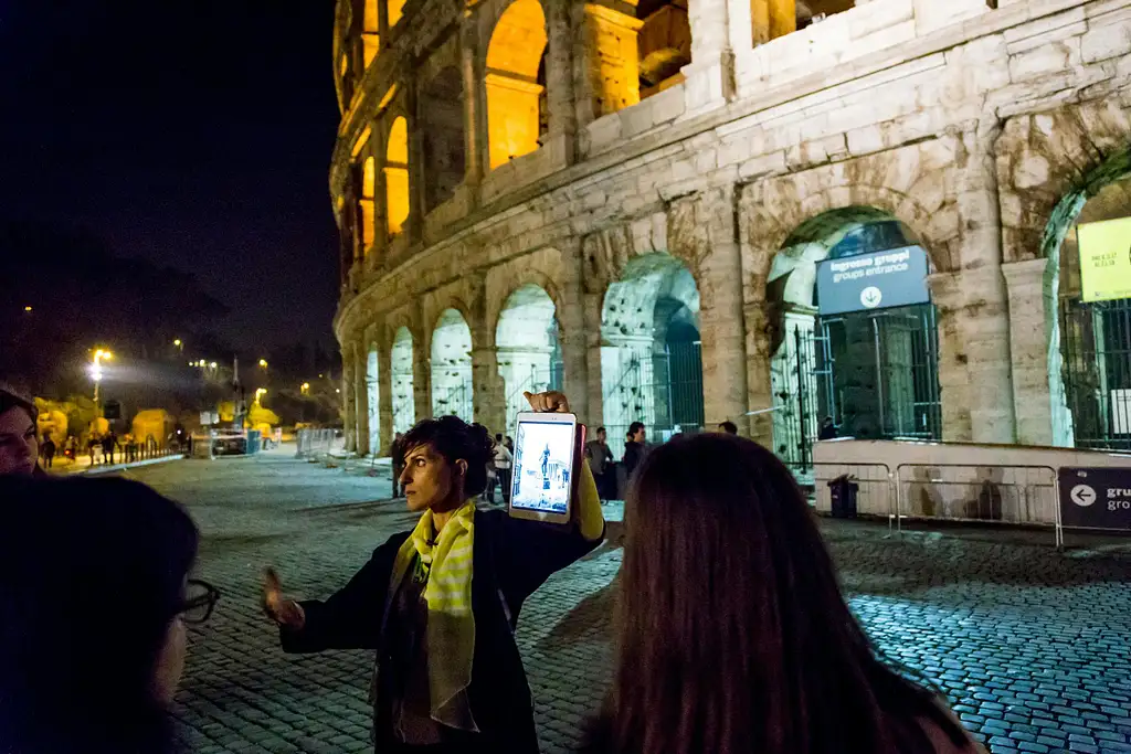 Special Visit By Evening: Colosseum Tour With Arena Floor