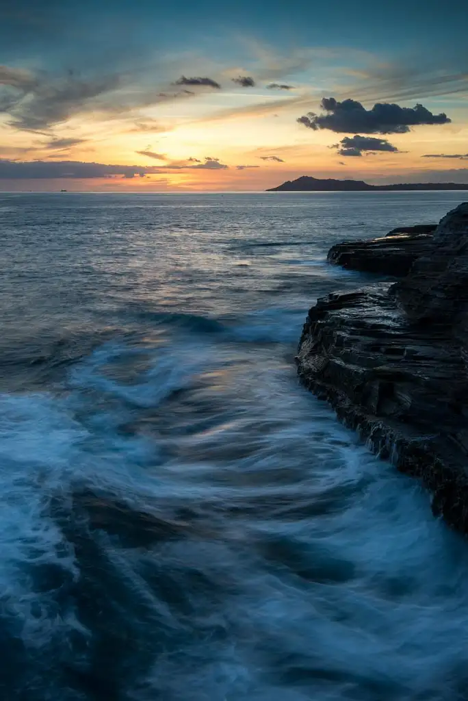 Honolulu Sunset Sea-cliff Tour