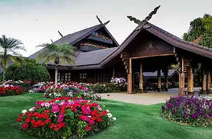 Doi Tung Royal Villa: History, Gardens & Local Crafts | Half Day Private Tour