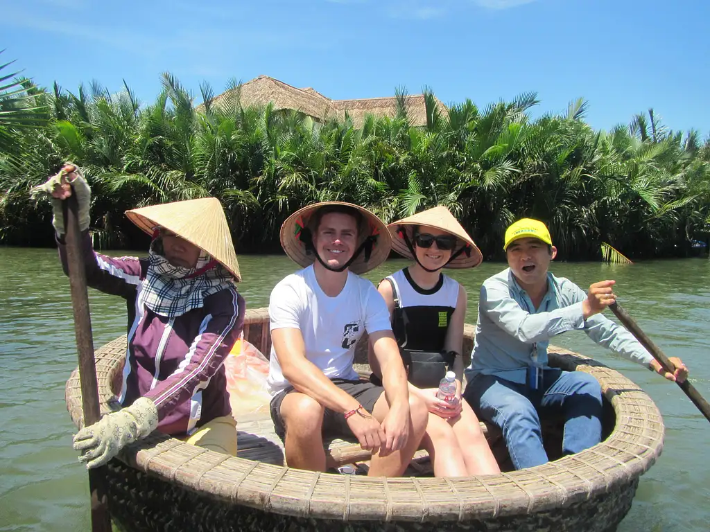 11 Day Ultimate Vietnam Group Tour | Hanoi to Ho Chi Minh (18 to 35's)